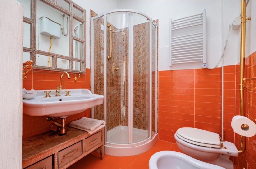Central Penthouse G Reni Bologna Buitenkant foto